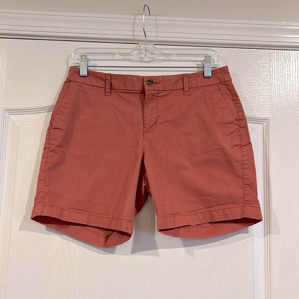 Old Navy Women’s Dusty Rose Shorts, 4